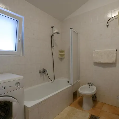 Apartment Lino