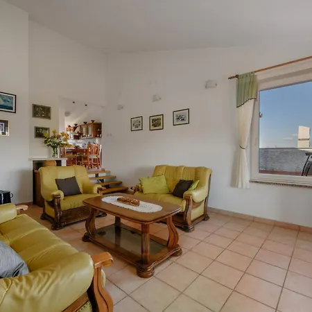 Apartment Lino Appartamento Rakalj